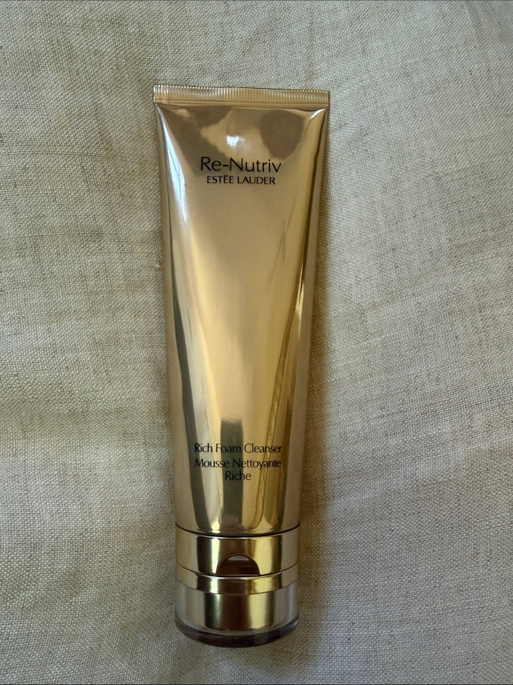 Estee Lauder Re-Nutriv Rich Foam Cleanser - Gold